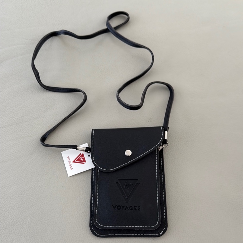 Voyages Black Crossbody Phone Bag